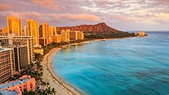 Honolulu, Hawaii is a popular destination for travellers all over the world.