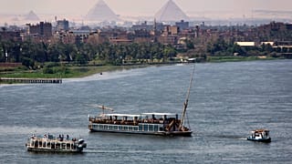 رحلات بحرية على نهر النيل، القاهرة مصر.