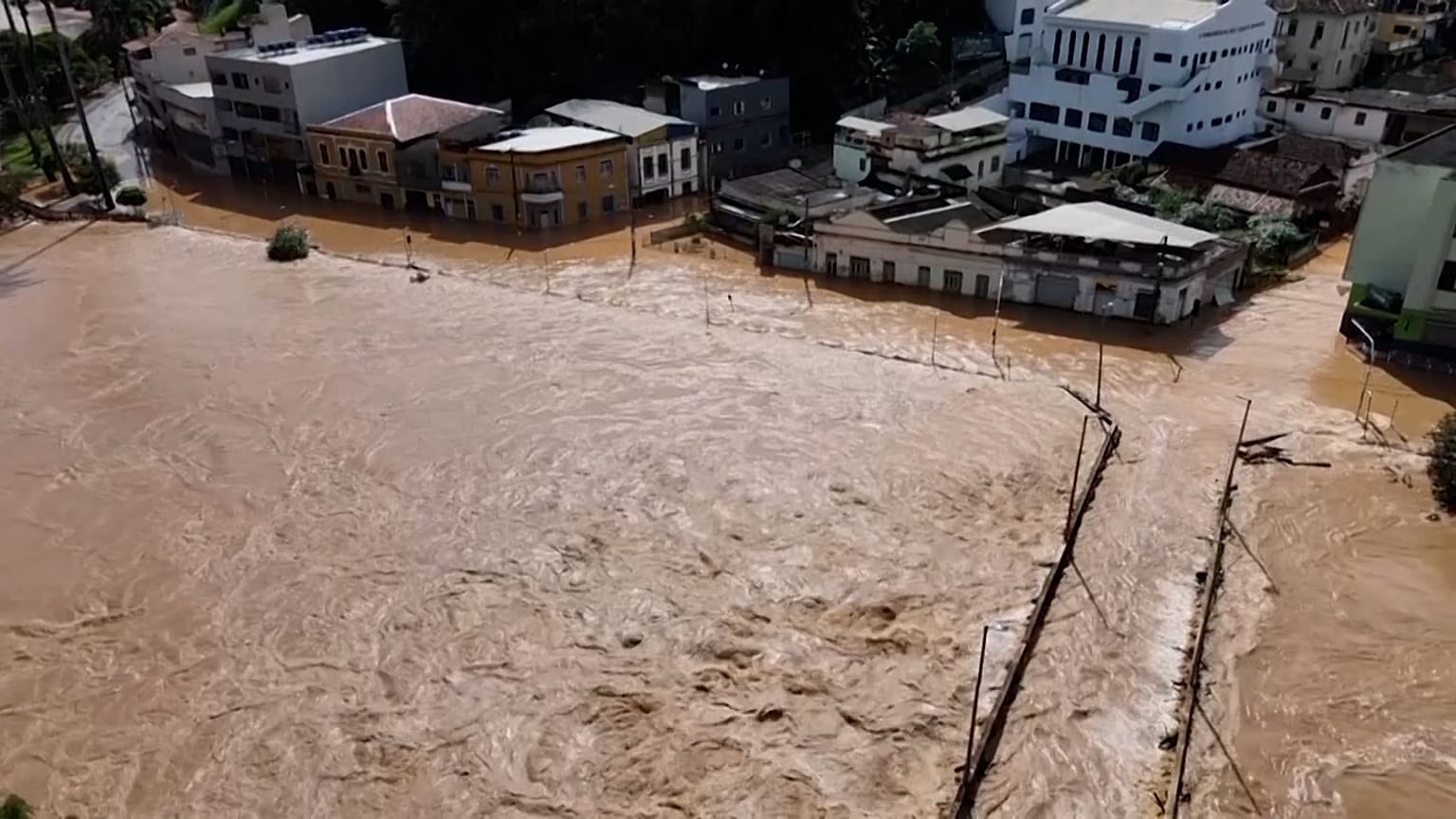 Brasilien-Flut: Luftaufnahmen verdeutlichen das Drama in Minas Gerais