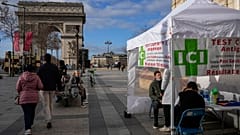 UK tourists will be allowed back to Paris from Friday.