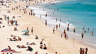 Η διάσημη παραλία Μπόντι στο Σίδνεϊ της Αυστραλίας 