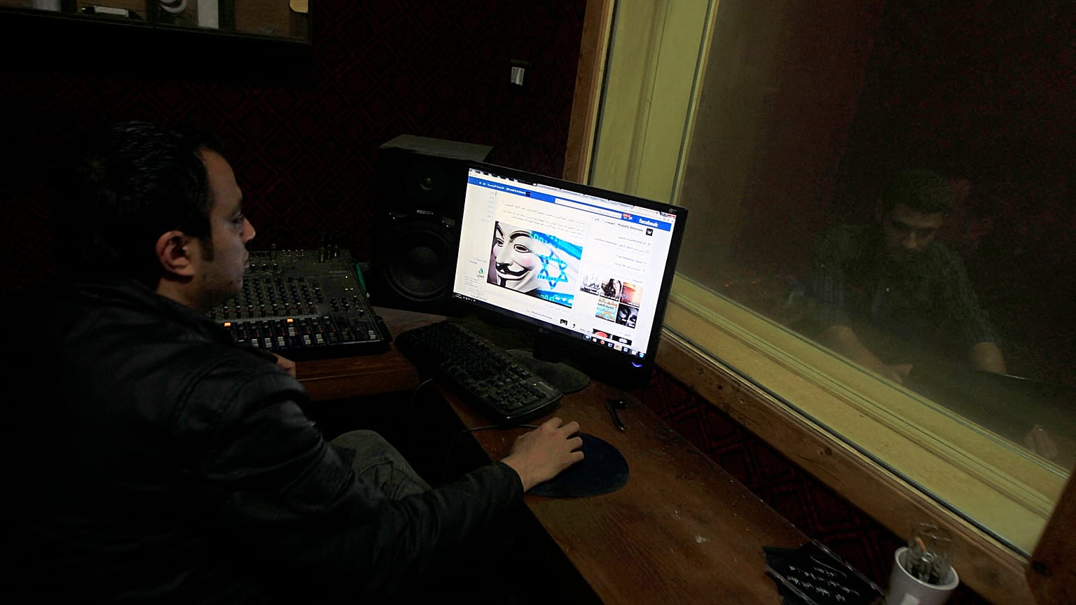 İnternet korsanları