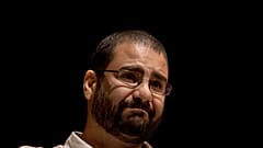 الناشط المصري علاء عبد الفتاح الذي حكم عليه بالسجن في ديسمبر/كانون الأول لمدة 5 سنوات 