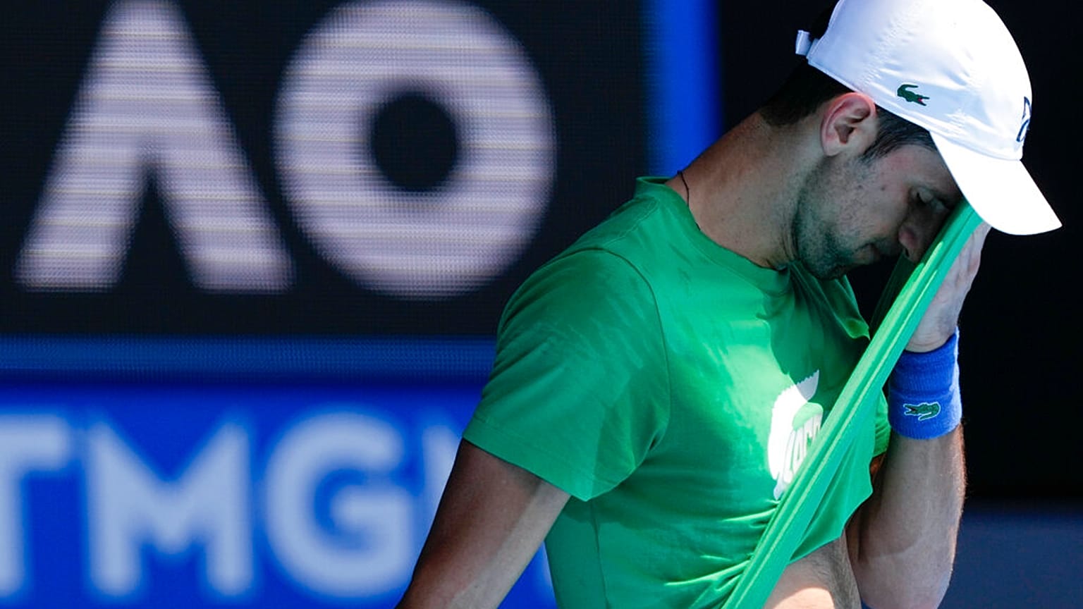 Novak Djokovic à Melbourne, en Australie, jeudi 13 janvier 2022.
