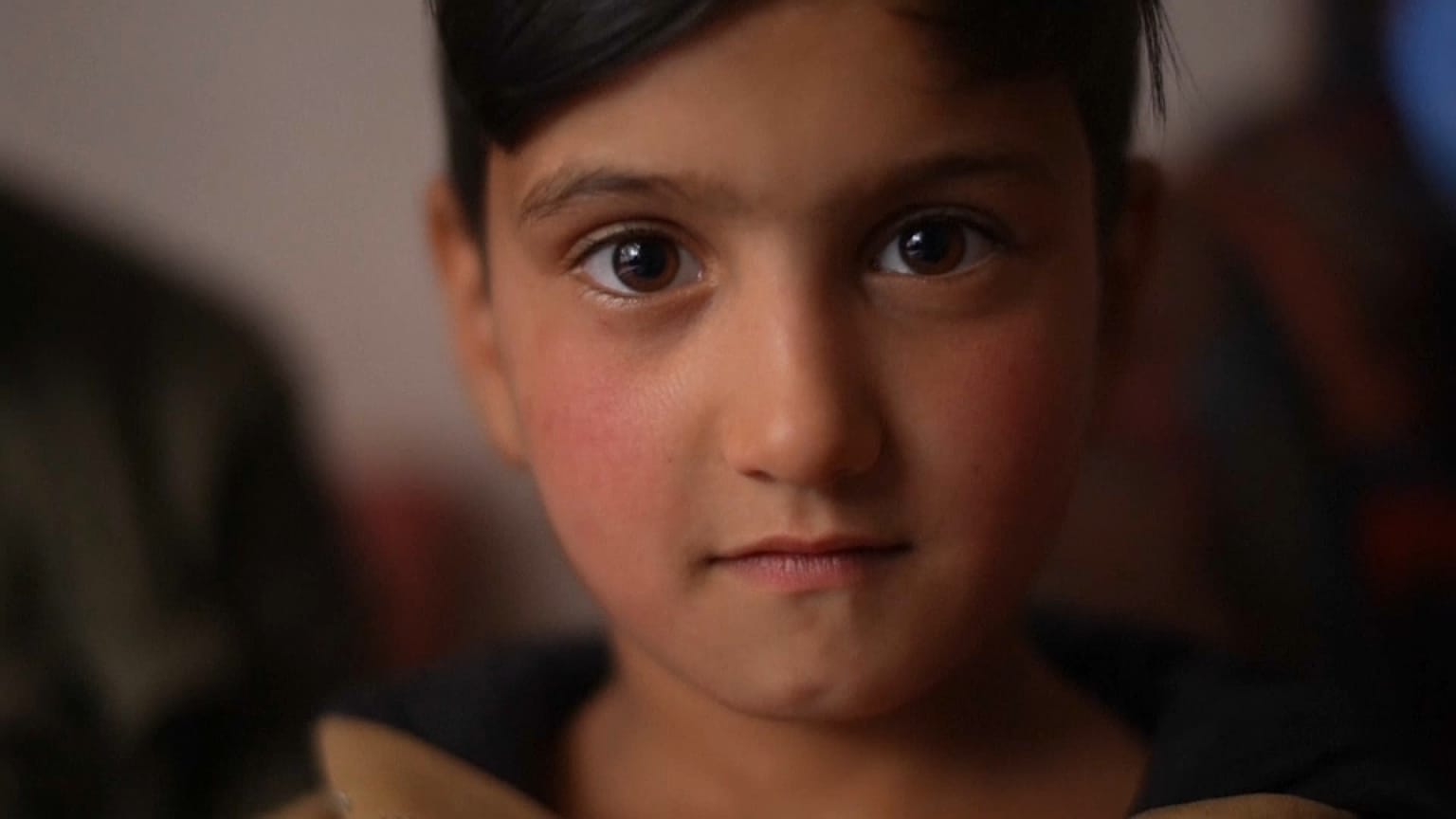 Sanam: Ein Mädchen, das als Junge lebt