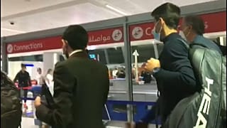 Έφτασε στο Ντουμπάι ο Νόβακ Τζόκοβιτς, μετά την απέλασή του από την Αυστραλία