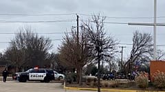 El secuestro en una sinagoga en Texas el sábado calificado de acto de terror antisemita por Biden