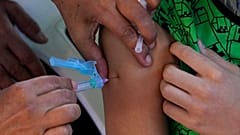İsrailli uzmandan 4. doz uyarısı: Çok tekrarlanan aşı zararlı olabilir