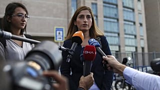 Meşale Tolu