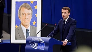 El presidente de Francia, Emmanuel Macron, durante su discurso de homenaje al fallecido presidente de la Eurocámara, David Sassoli