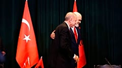 Ο πρωθυπουργός της Αλβανίας Έντι Ράμα υποδέχεται τον Ρετζέπ Ταγίπ Ερντογάν στο Τίρανα