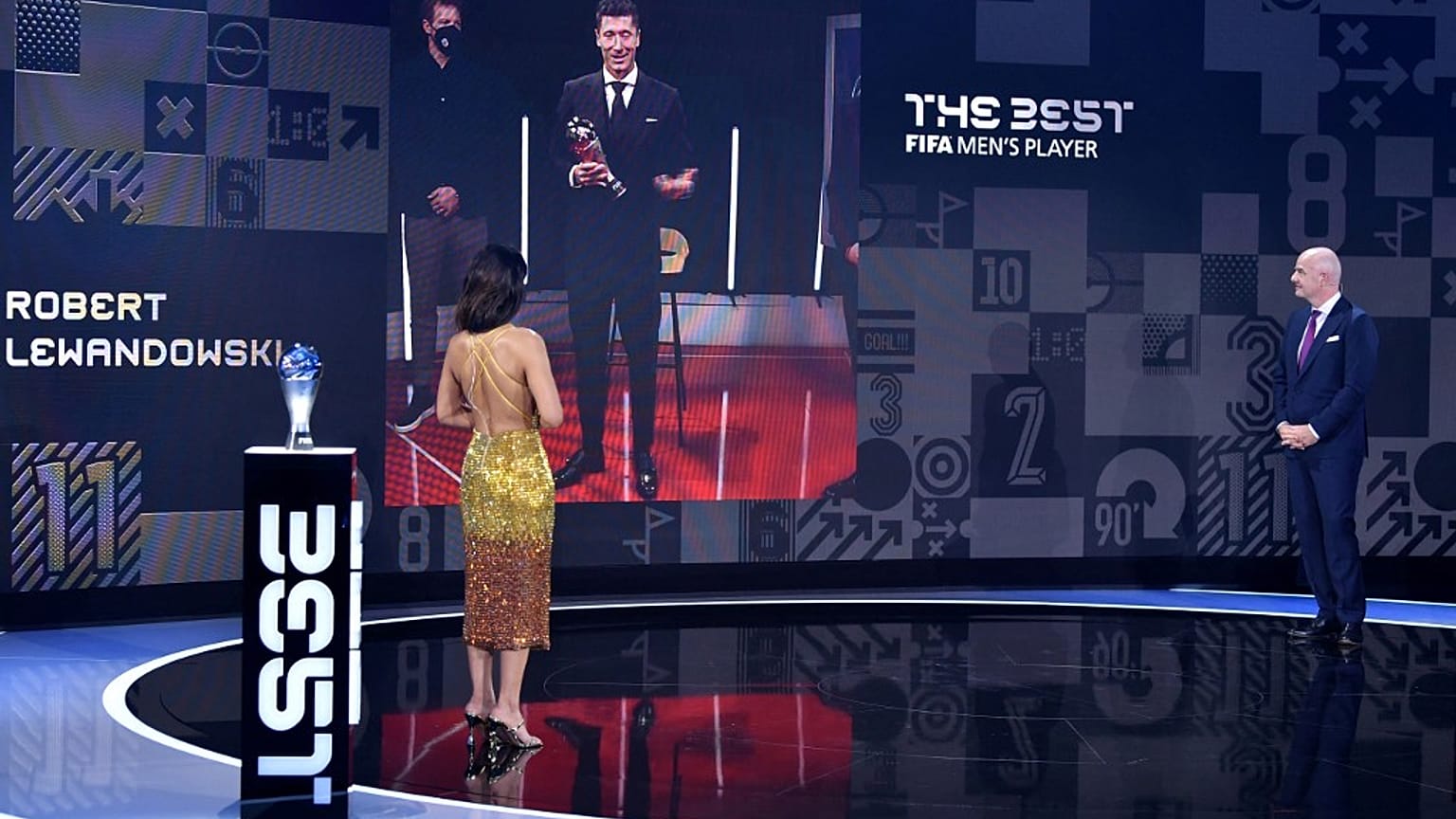 Leh futbolcu Lewandowski yılın en iyi futbolcusu seçildi