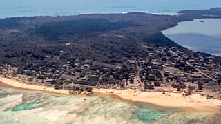 Vulkánkitörés, Tonga: a hamu nehezíti a segélyszervezetek munkáját