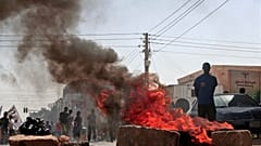  الاتحاد الأوروبي يجدّد دعوته السلطات العسكرية في السودان إلى الامتناع عن استخدام العنف ضد المتظاهرين 