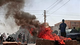  الاتحاد الأوروبي يجدّد دعوته السلطات العسكرية في السودان إلى الامتناع عن استخدام العنف ضد المتظاهرين 