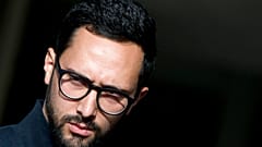 El rapero español José Miguel Arenas Beltrán, también conocido como Valtonyc, sale del juzgado en Gante, Bélgica, el lunes 17 de septiembre de 2018