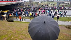 Protesta en una autopista de Belgrado contra la mina de lito de Rio Tinto, Serbia 8/1/2022