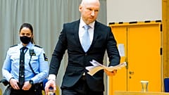 Anders Breivik a adressé un salut nazi lors de sa procédure judiciaire. 