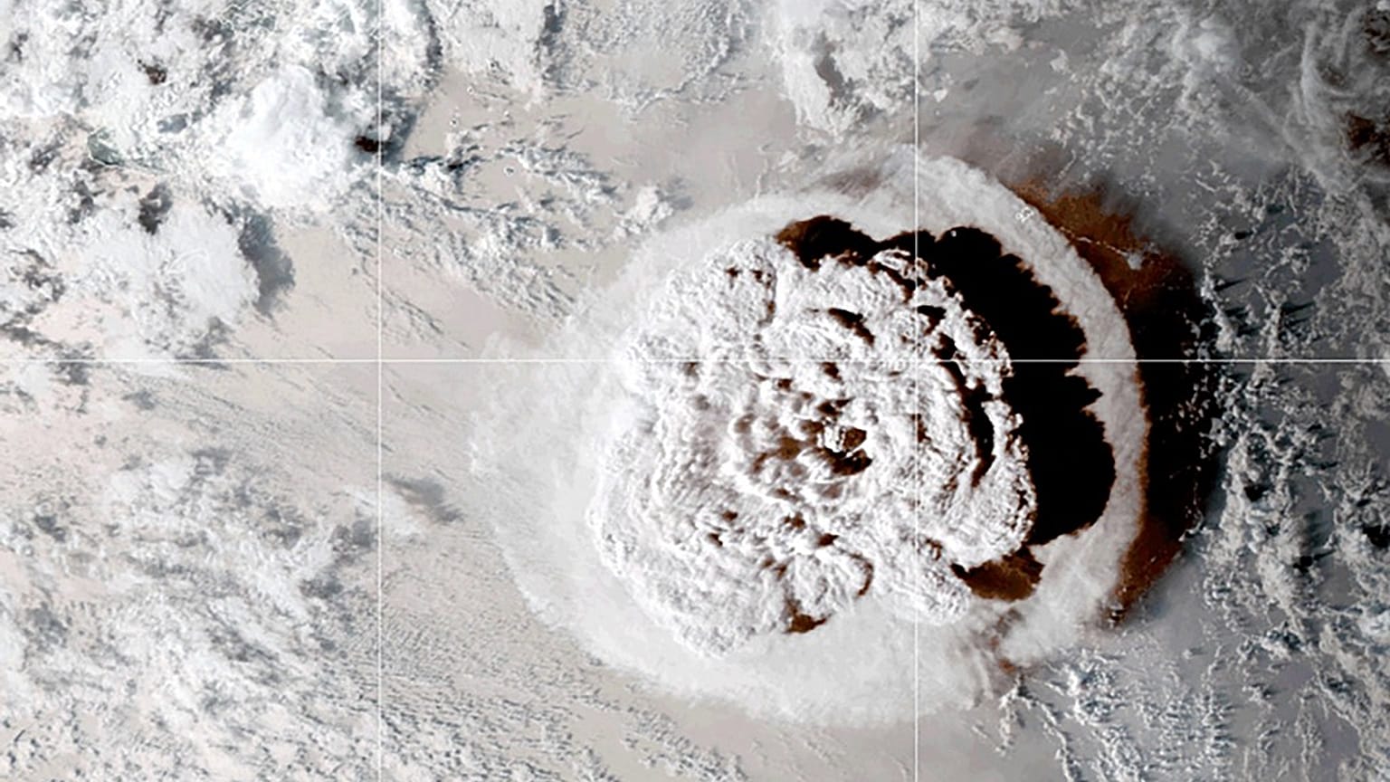 Tonga tagliata fuori dal mondo, aspetta gli aiuti