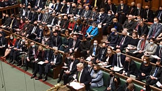 Boris Johnson resiste aos pedidos sucessivos para que se demita