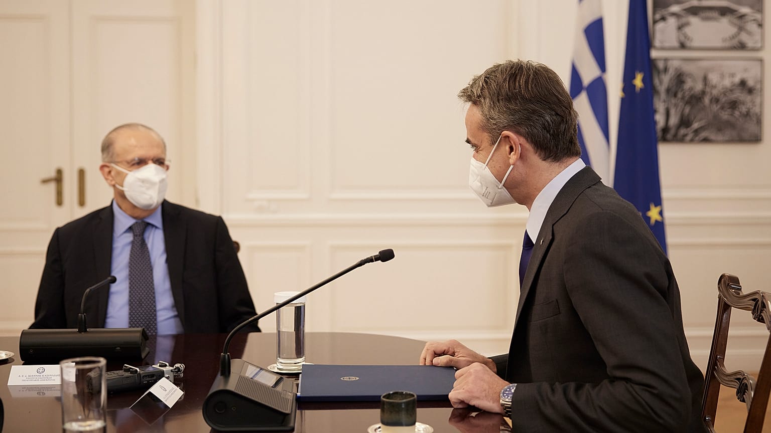 Ο Κυριάκος Μητσοτάκης με τον Ιωάννη Κασουλίδη