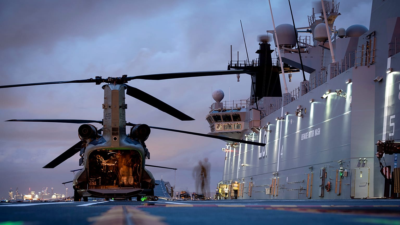 avion militaire australien qui transporte l'aide humanitaire