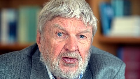 File picture taken April 12, 2018 shows German actor Hardy Kruger in Hamburg, Germany.