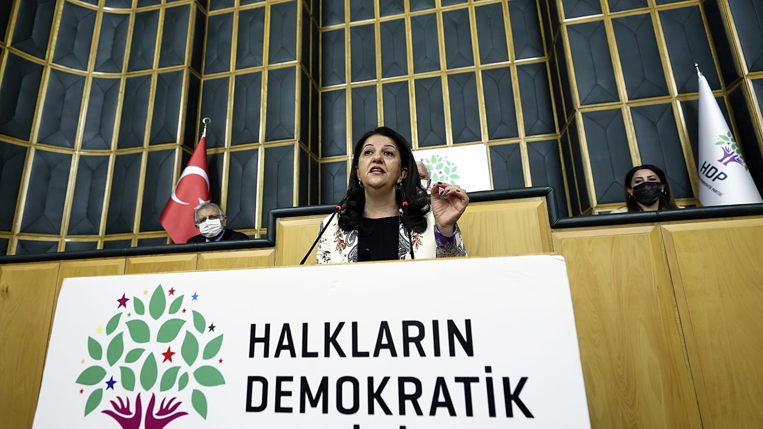 HDP Eş Genel Başkanı Pervin Buldan, TBMM Grup Toplantısına katılarak konuşma yaptı.