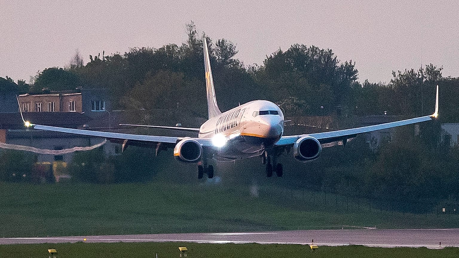 A Ryanair plane that was carrying Belarus opposition journalist Raman Pratasevich from Athens to Vilnius and was diverted to Minsk, lands in Vilnius, May 23, 2021.