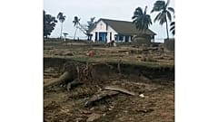 une église mormone endommagée sur l'île d'Atata, le 16 janvier 2022, au lendemain du tsunami 