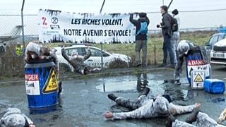 "Klima-Verbrechen" - Ekliger Protest gegen Pariser Privat-Flieger