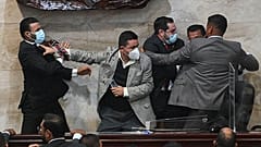 18 elementos do Partido de Xiomara Castro na origem do caos na eleição para a presidência do Parlamento