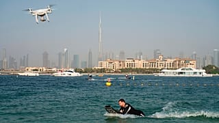 صورة لطائرة مسيرة_الإمارات