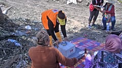 Tonga nach Vulkanausbruch und Tsunami - eine "Mondlandschaft"