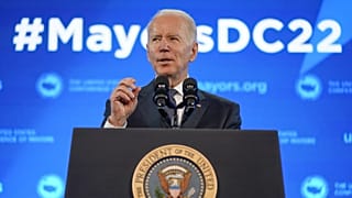 Az amerikai elnök az amerikai polgármesterek éves konferenciáján Washingtonban