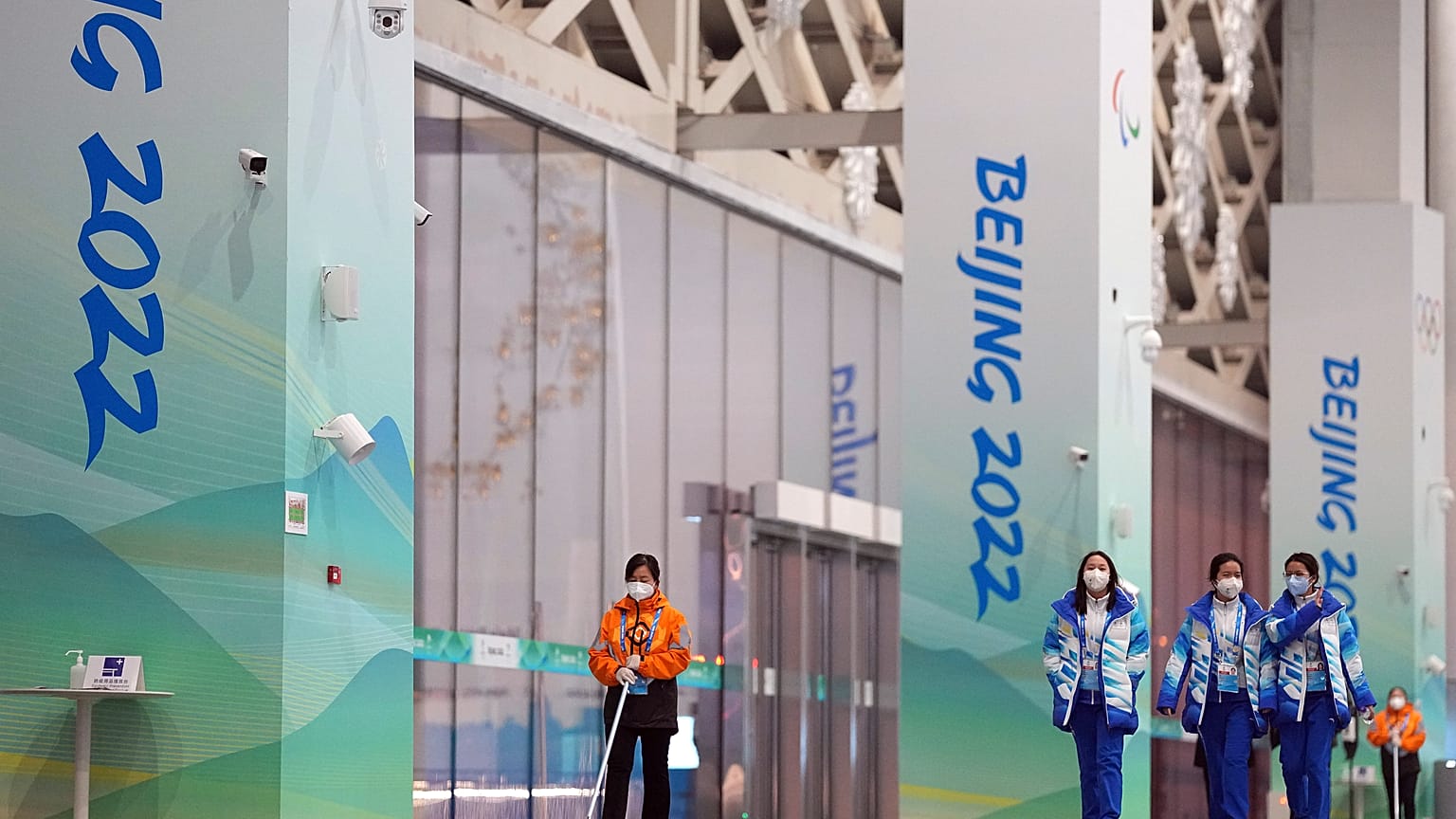 Pechino 2022, villaggi olimpici accolgono le prime delegazioni