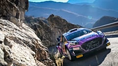 Sebastien Loeb durante o Rali de Monte Carlo com o novo Ford Puma híbrido