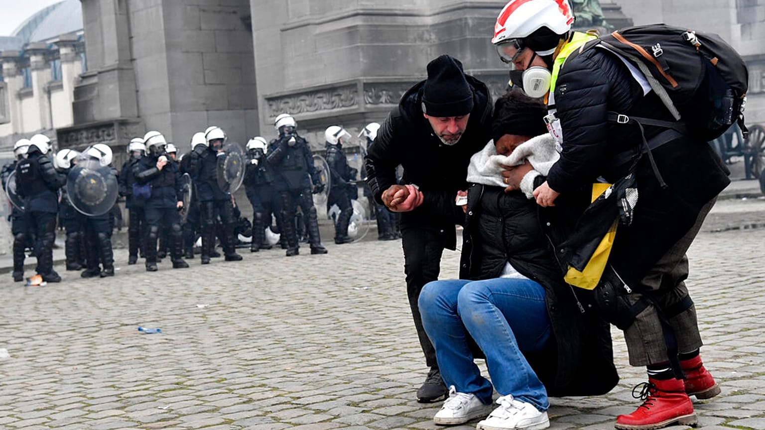 Protestos contra restrições de combate à Covid-19