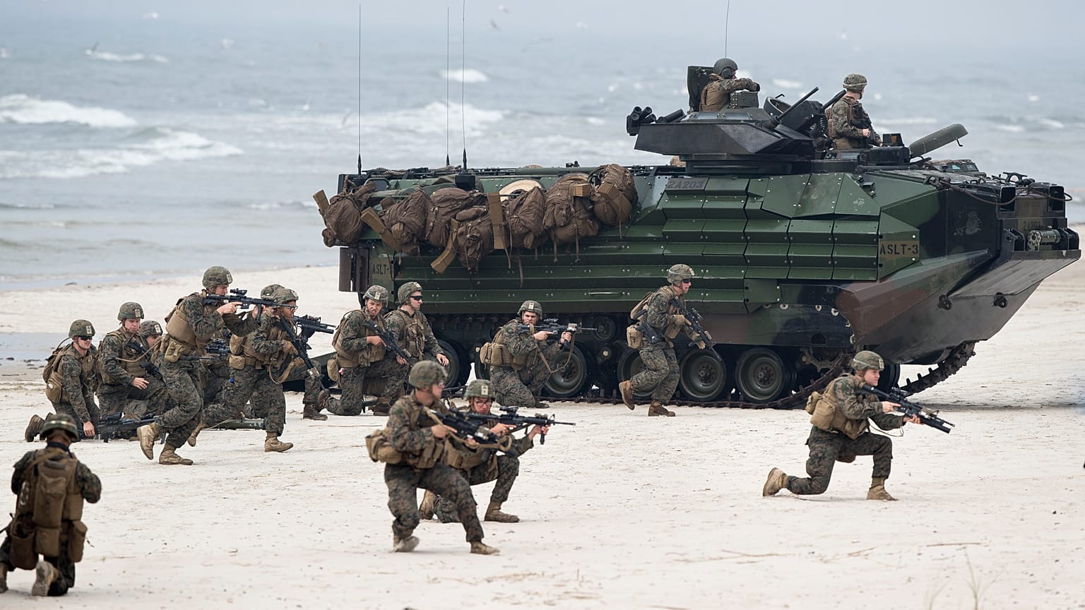 Exercício militar no Báltico