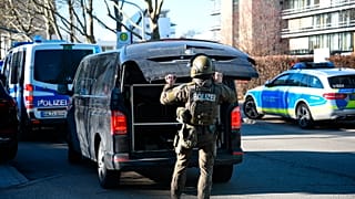 Des unités spéciales de la police allemande sur les lieux de la fusillade