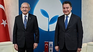 CHP Genel Başkanı Kemal Kılıçdaroğlu DEVA Partisi Genel Başkanı Ali Babacan'ı ziyaret etti