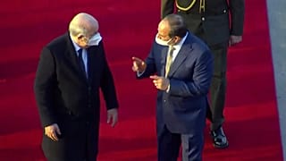 السيسي أثناء استقبال تبّون