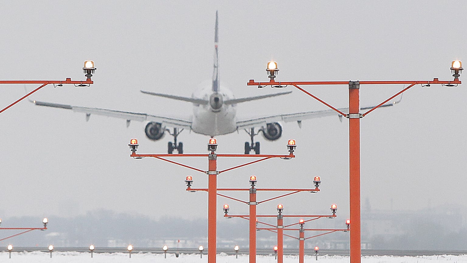  Boeing 767 of the Polish airlines LOT landing at the Frederic Chopin airport in Warsaw