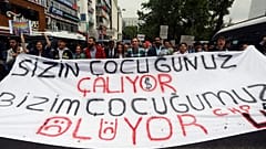 CHP üyelerinin yolsuzluk karşıtı protestosu (Arşiv)