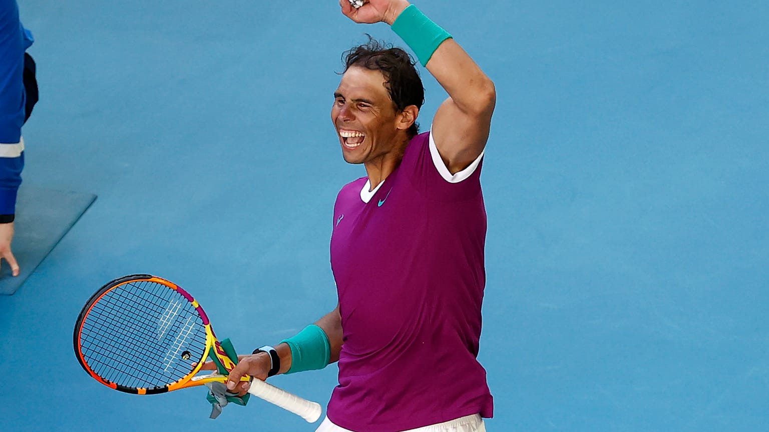 Rafael Nadal celebra tras derrotar a Denis Shapovalov, 25/1/2022, Melbourne, Australia