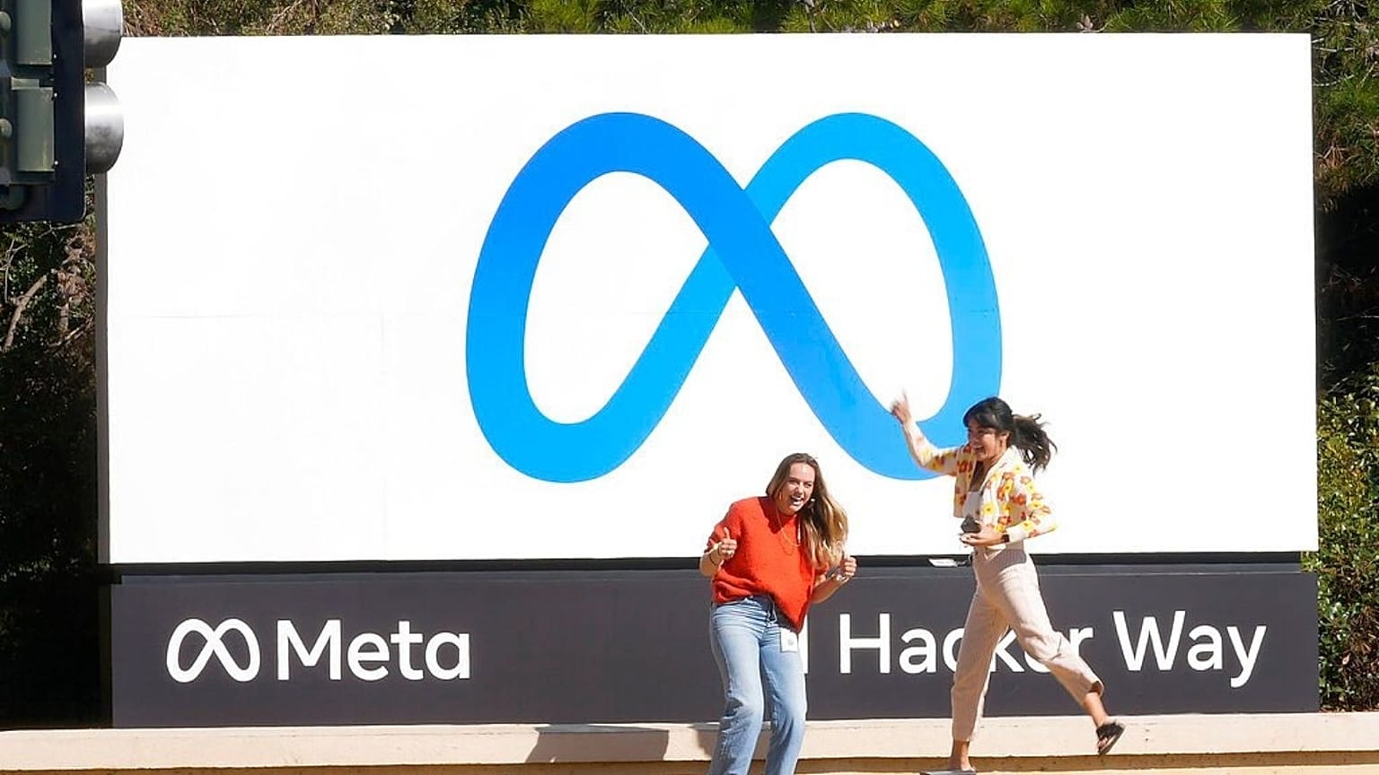 Facebook-Meta-Supercomputer