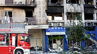 Schwere Explosion in Athen: Mindestens 3 Verletzte