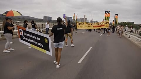 Protest zum Nationalfeiertag: "Invasion Day" statt "Australia Day"