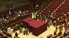 Un momento dello spoglio 