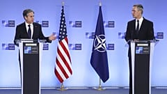  Antony Blinken és Jens Stoltenberg egy brüsszeli egyeztetésen - archív felvétel - 2021